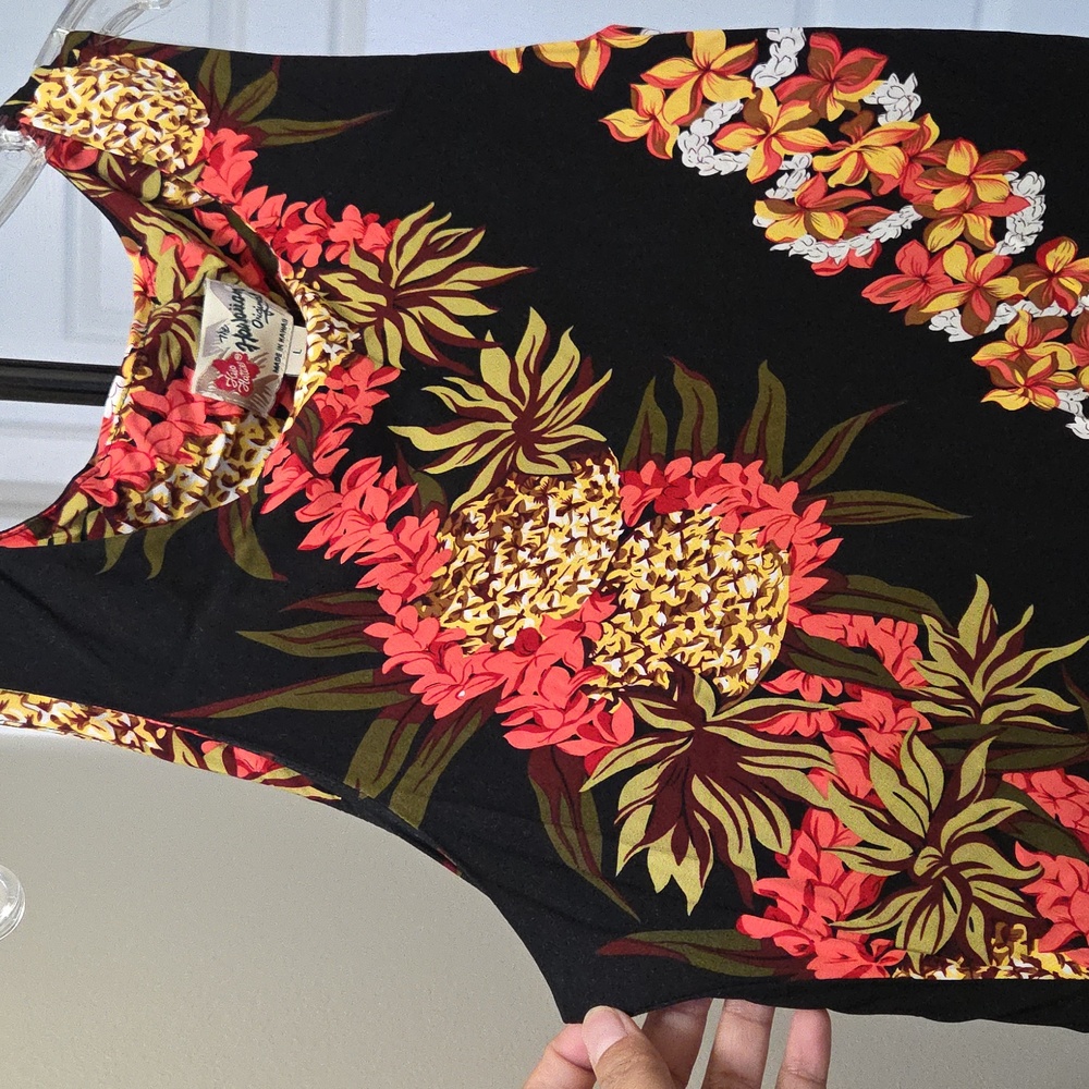 The Hawaiian Original Tropical Pineapple Floral A-Line Sleeveless Dress Black - Picture 3 of 6